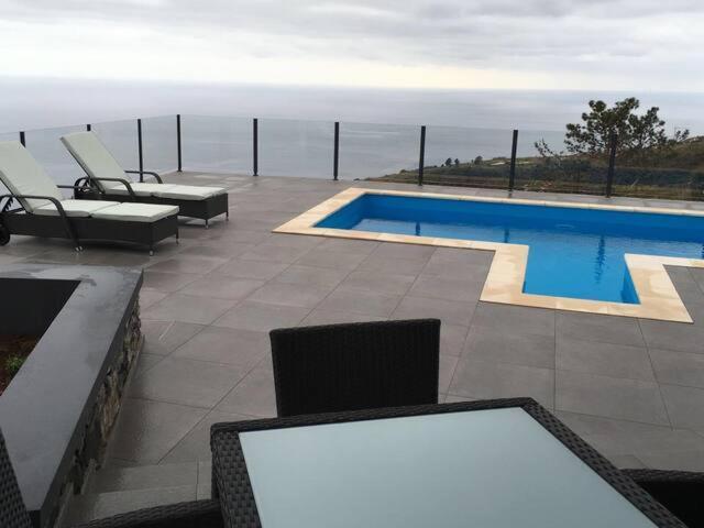 Villa Por Do Sol Estreito Da Calheta Exterior foto