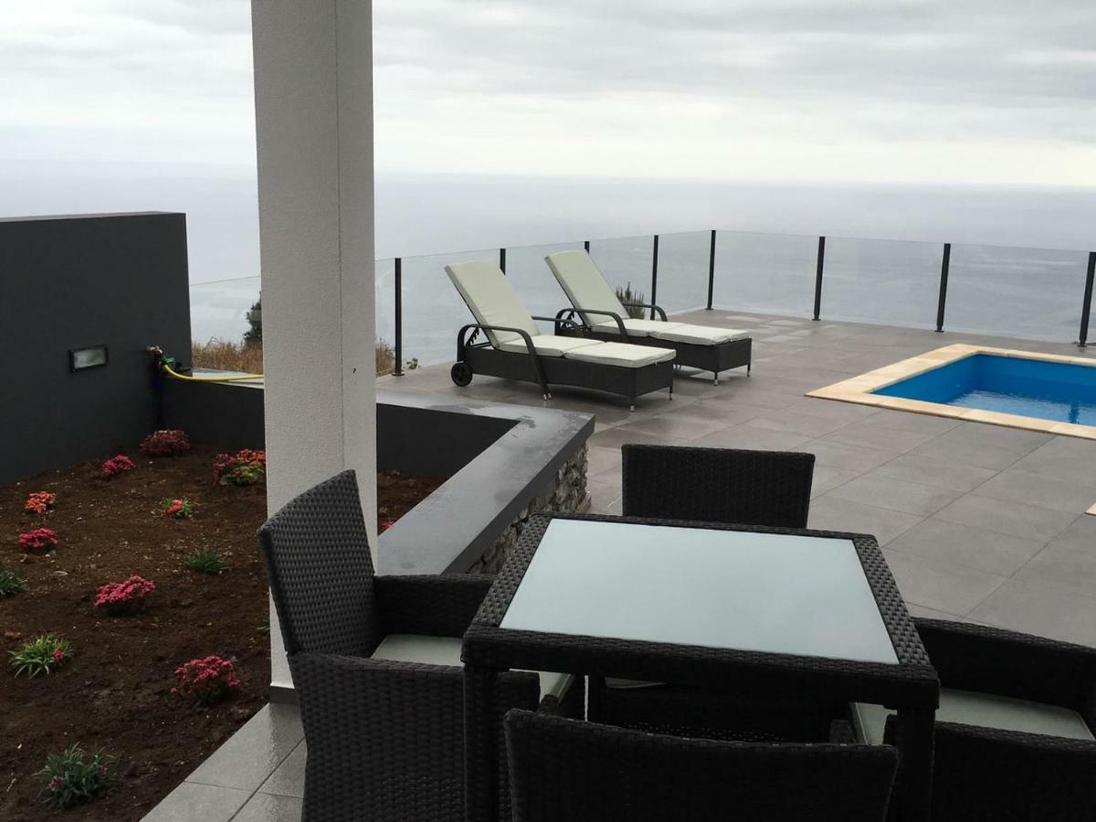 Villa Por Do Sol Estreito Da Calheta Exterior foto