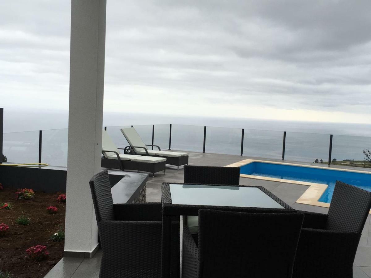 Villa Por Do Sol Estreito Da Calheta Exterior foto