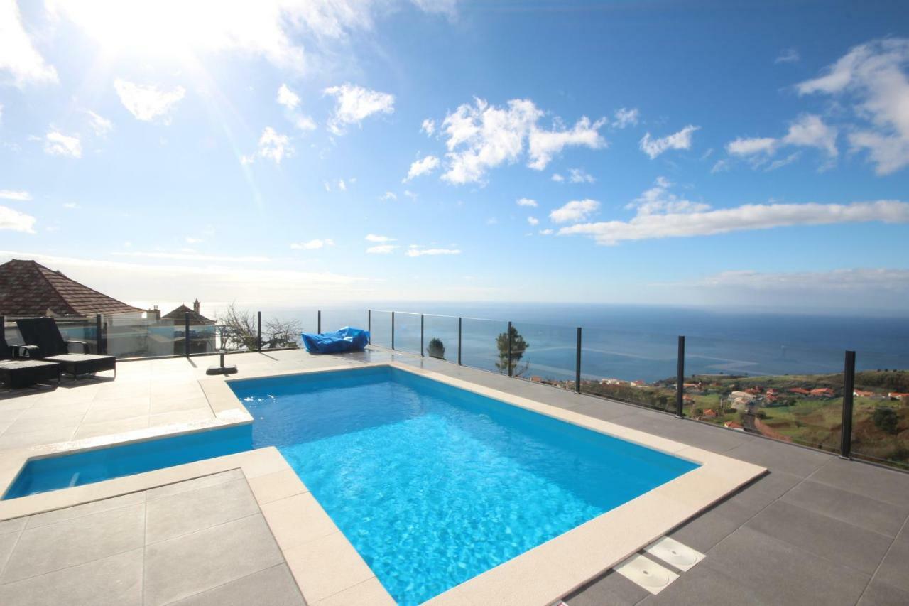 Villa Por Do Sol Estreito Da Calheta Exterior foto